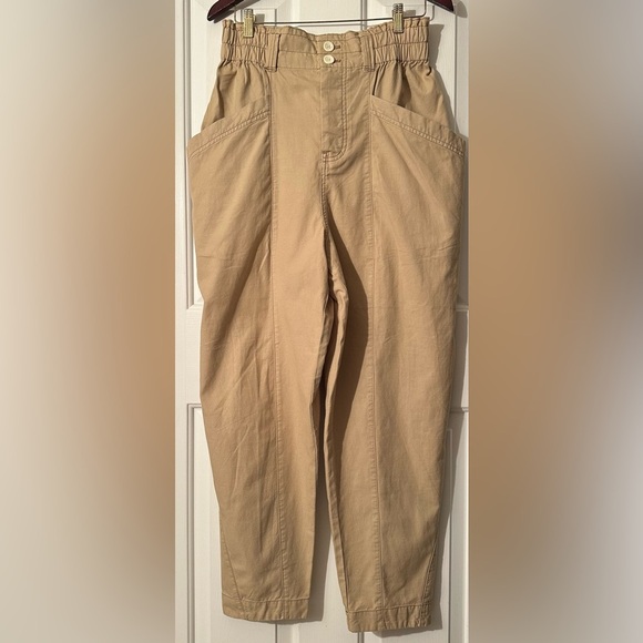 FREE PEOPLE Med Ready To Run Cinch Waist Paper Bag Pants Sand Beige Drop Crotch - Picture 4 of 16